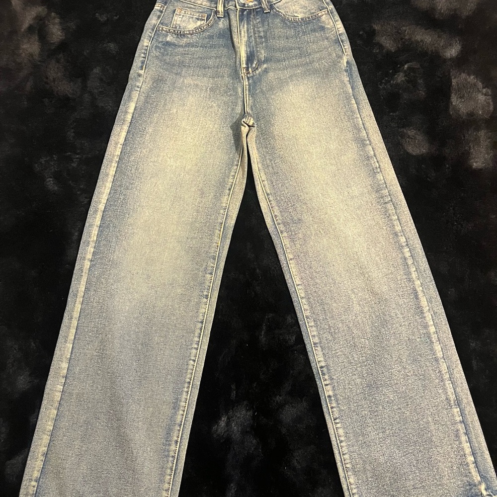 Stylish Light Blue Boyfriend Jeans